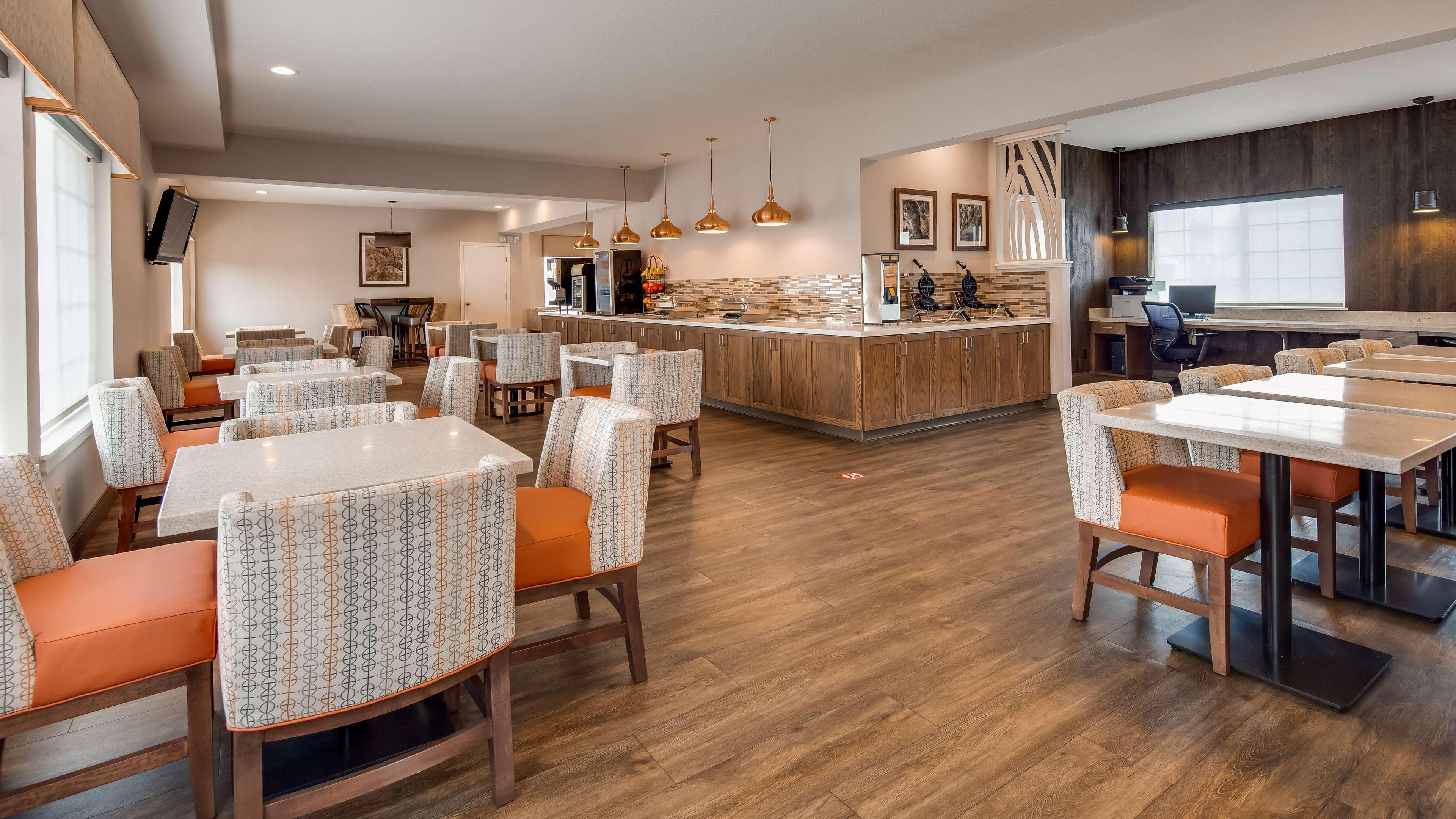 Best Western Plus Bayshore Inn Eureka Exterior photo
